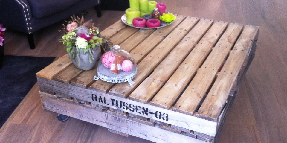 Pallet tafel Eefentjes